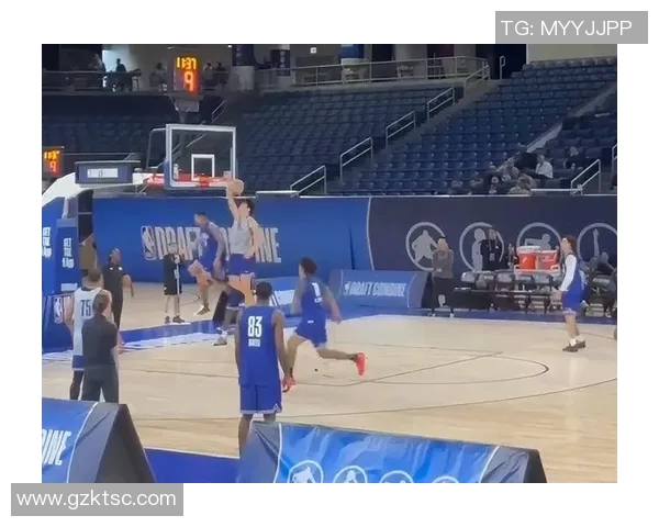 媒体人透露杨瀚森试训表现出色引发关注期待未来发展